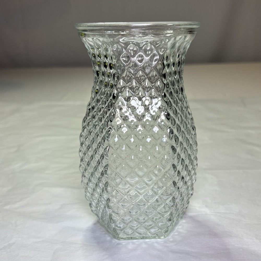 Vintage Hoosier Glass Diamond‎ Cut Vase 5.5inch Tall #4071